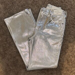 Abercrombie & Fitch Women’s Metallic Silver 90’s Relaxed High Rise Jeans